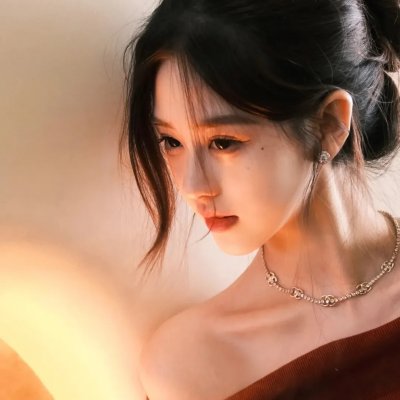 校草是女生